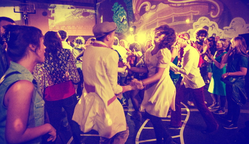 Soul Train Line Soul Train Géant (Fous de danse)